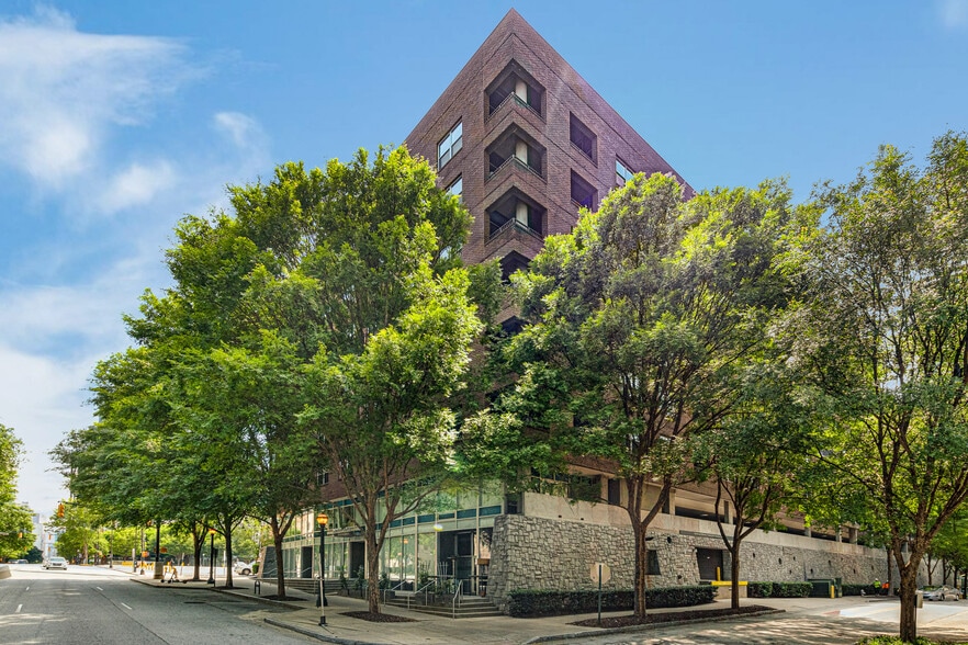 More Photos Of 845 Spring St NW, Atlanta Apartments For Sale