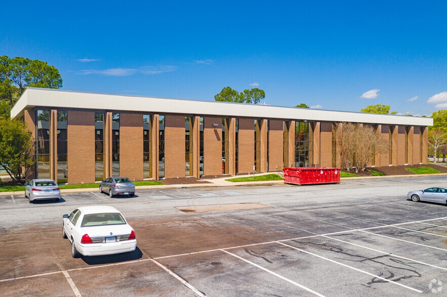 More Photos Of 1603 Santa Rosa Rd, Richmond Medical For Sale