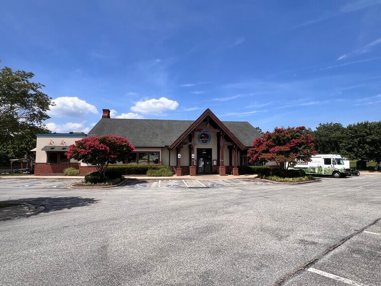More Photos Of 13200 Dowell Rd, Solomons Restaurant For Sale