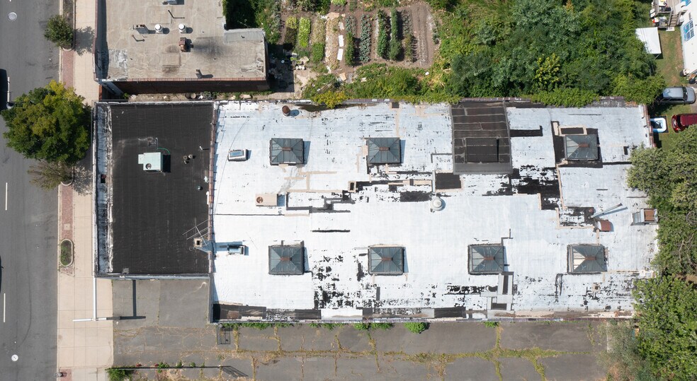 More Photos Of 43 Central Ave, Orange Service Station For Sale