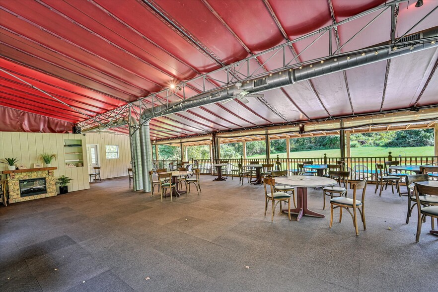 More Photos Of 3790 Morgantown Rd, Mohnton Restaurant For Sale