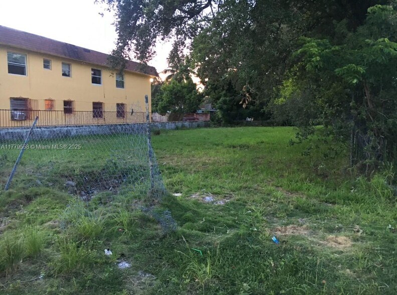 More Photos Of 141 NE 56th St, Miami Land For Sale