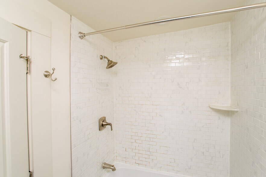 More Photos Of 41 Church St, Lambertville Apartments For Sale