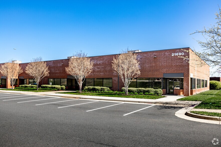 Primary Photo Of 21690 Red Rum Dr, Ashburn Research And Development For Lease