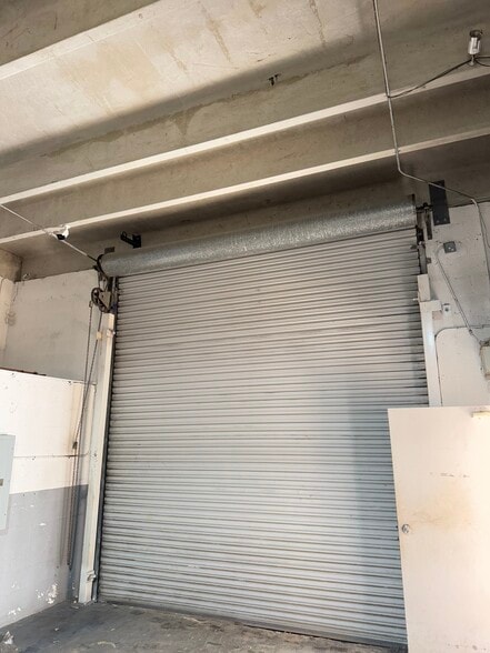 More Photos Of 10330-10364 SW 187th St, Miami Industrial For Sale