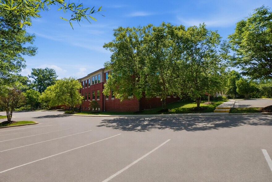 More Photos Of 820 Bestgate Rd, Annapolis Medical For Lease