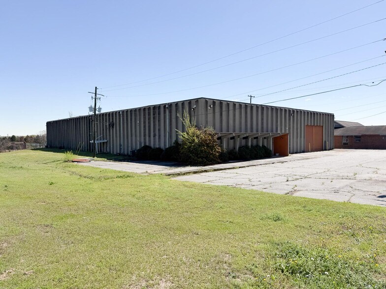 Primary Photo Of 1660 Waterville Rd, Macon-Bibb Industrial For Lease