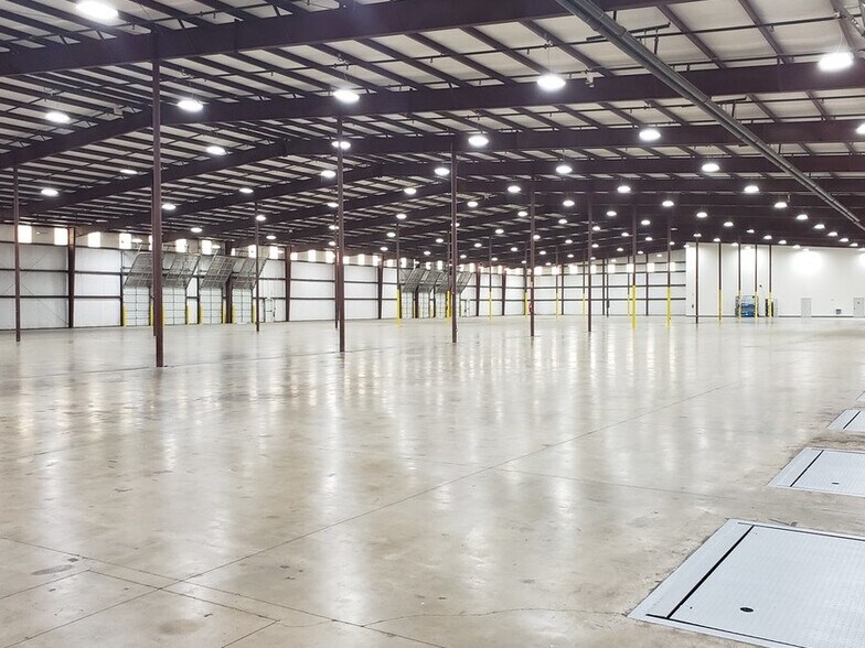 More Photos Of 3600 Formosa Ave, McAllen Distribution For Lease