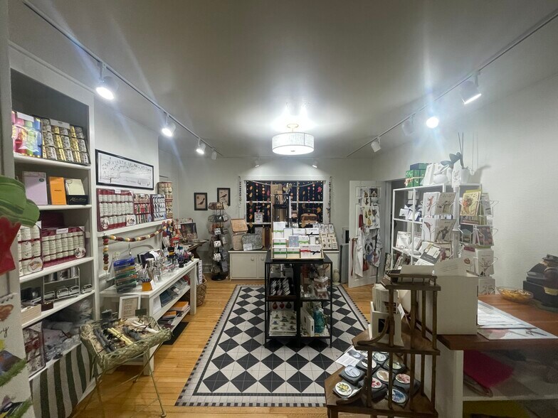 More Photos Of 213-215 E Main St, Ligonier Township Storefront Retail Office For Sale