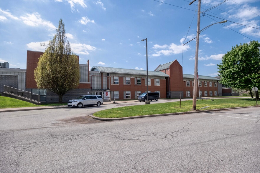 More Photos Of 255 Third St, New Kensington Schools For Sale