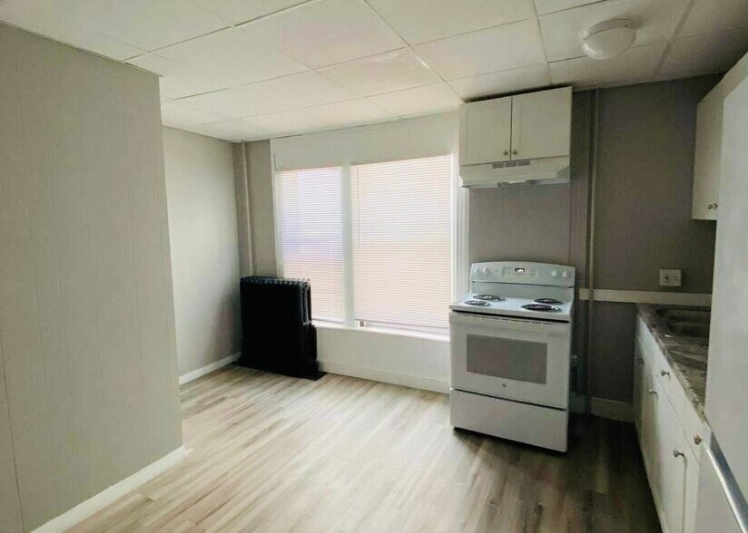 More Photos Of 779 Congress St, Portland Apartments For Sale