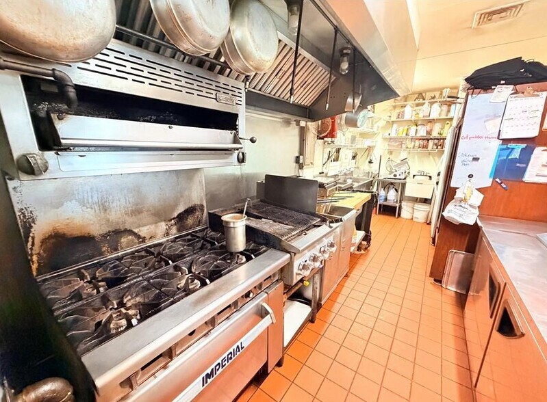 More Photos Of 1305 Abbott Rd, Buffalo Restaurant For Sale