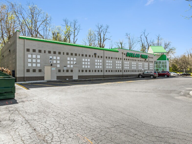 More Photos Of 7541 N Main St, Dayton Drugstore For Sale