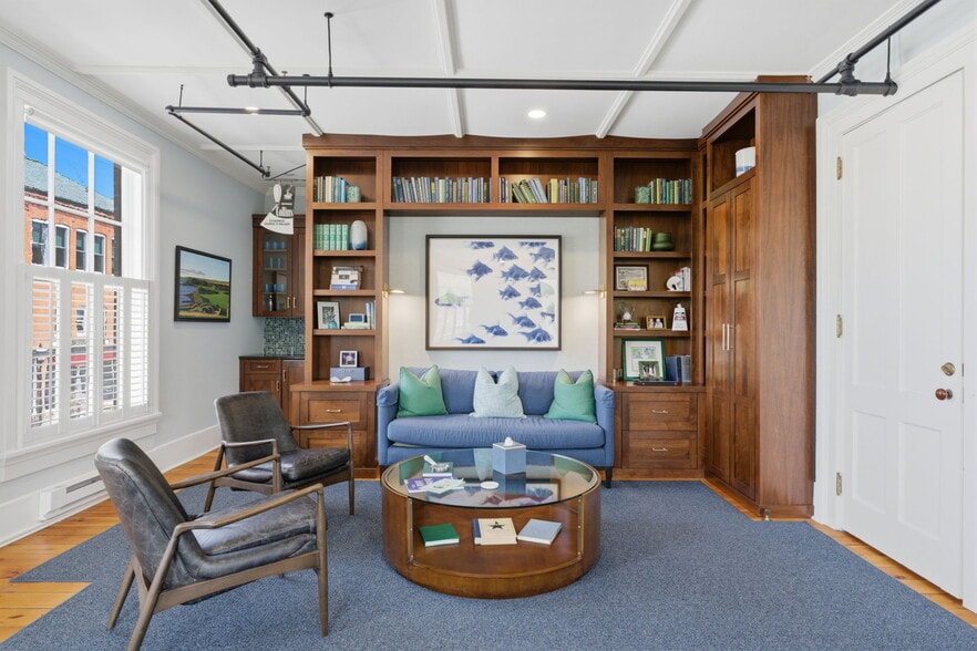 More Photos Of 10 Front St, Canton Loft Creative Space For Sale