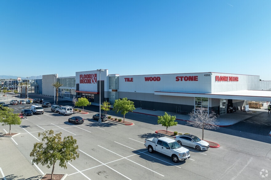 Primary Photo Of 4355 S Grand Canyon Dr, Las Vegas General Retail For Lease