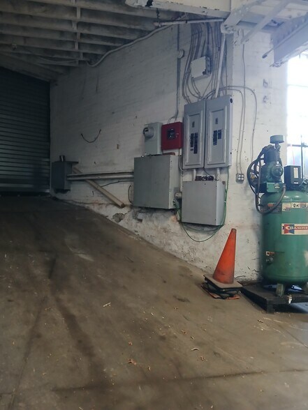 More Photos Of 4542-4546 Baltimore Ave, Philadelphia Freestanding For Lease