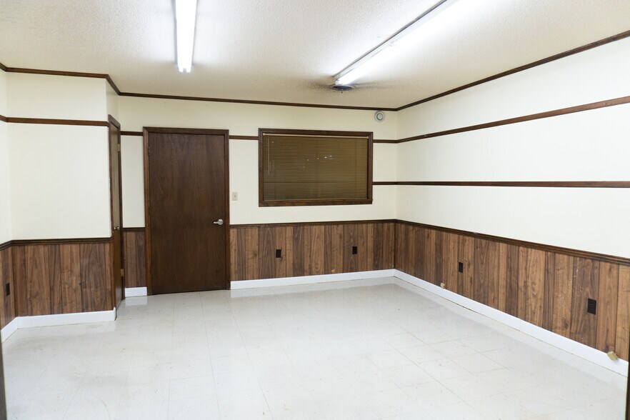 More Photos Of 121 Alsonia St, Estill Springs Unknown For Lease