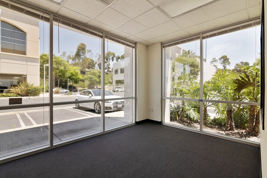 More Photos Of 1251 Puerta Del Sol, San Clemente Warehouse For Sale