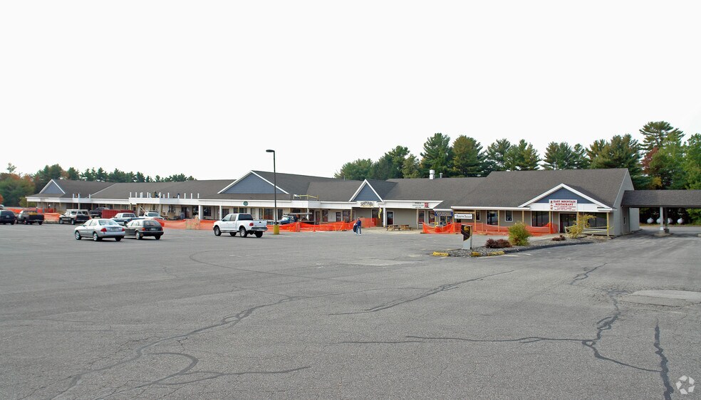 Primary Photo Of 28 Levesque Dr, Eliot General Retail For Lease