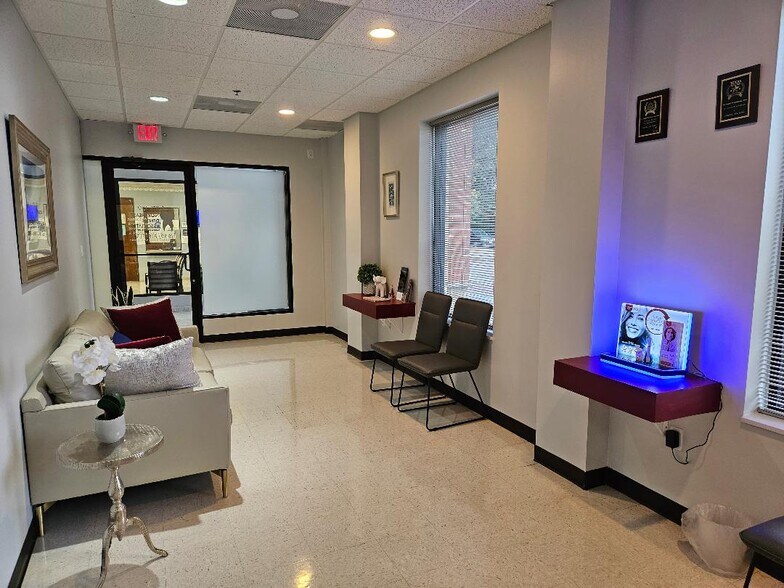 More Photos Of 19411 McKay Blvd, Humble Medical For Lease