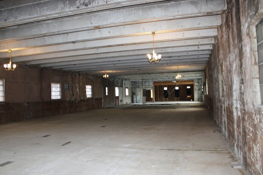 More Photos Of 1226 6th Ave N, Nashville Religious Facility For Sale