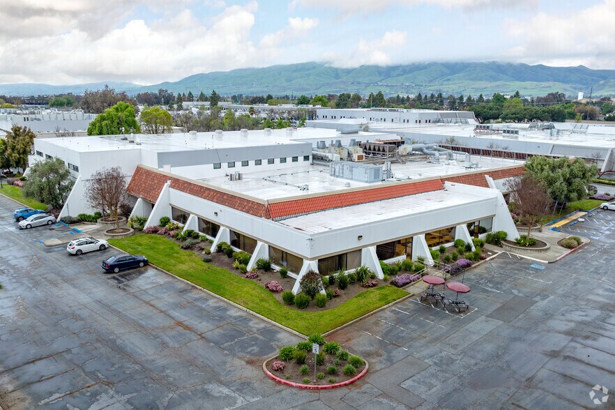 More Photos Of 521 Cottonwood Dr, Milpitas Office For Lease