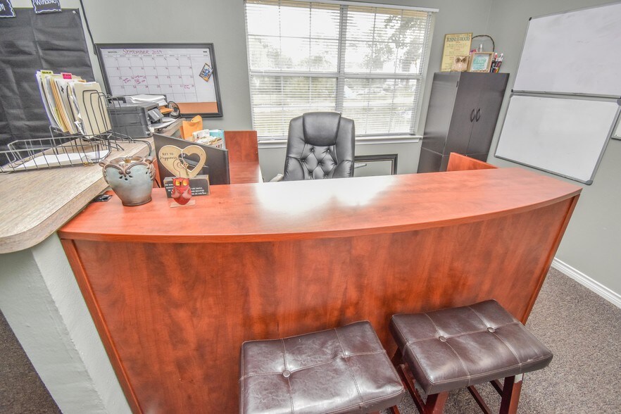 More Photos Of 511 N Northeast Loop 323, Tyler Office Residential For Lease