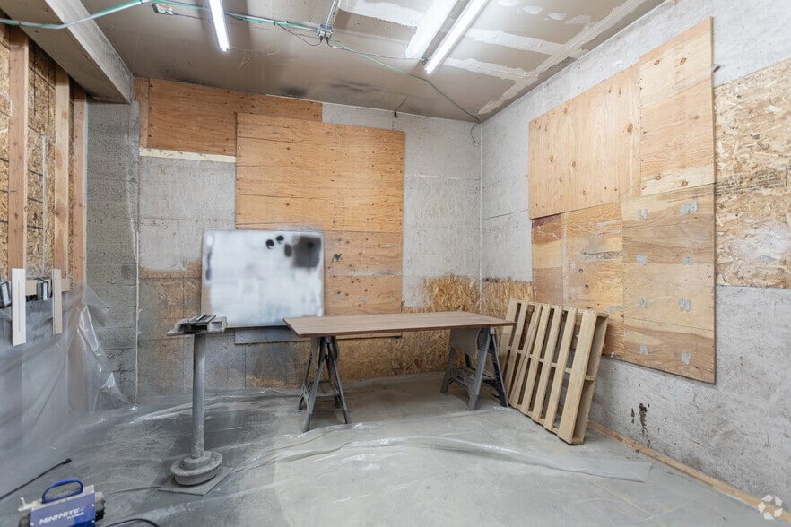 More Photos Of 1621 N Beck St, Salt Lake City Warehouse For Sale