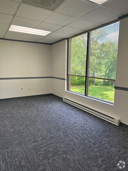 More Photos Of 3918 Prosperity Ave, Fairfax Office For Lease