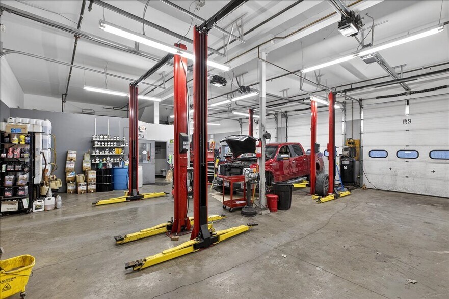 More Photos Of 7897 W Main St, Rathdrum Storefront Retail Residential For Sale