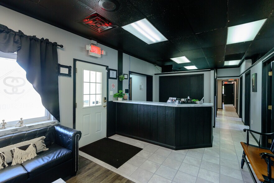 More Photos Of 573 E Huron River Dr, Belleville Freestanding For Sale