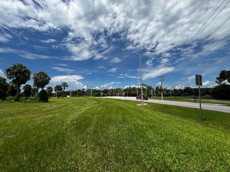 More Photos Of 1813 Corbett Rd, Cape Coral Land For Sale