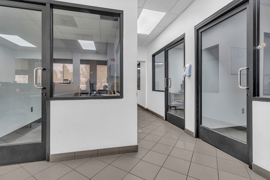 More Photos Of 10325 Central Ave, Montclair Auto Dealership For Lease