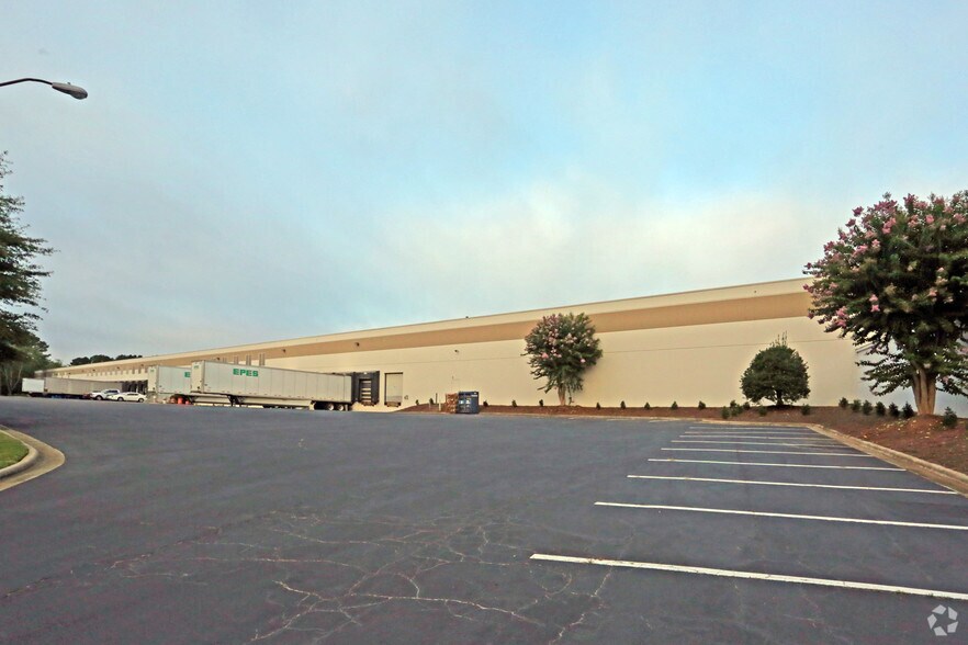 More Photos Of 3508 Tricenter Blvd, Durham Warehouse For Lease
