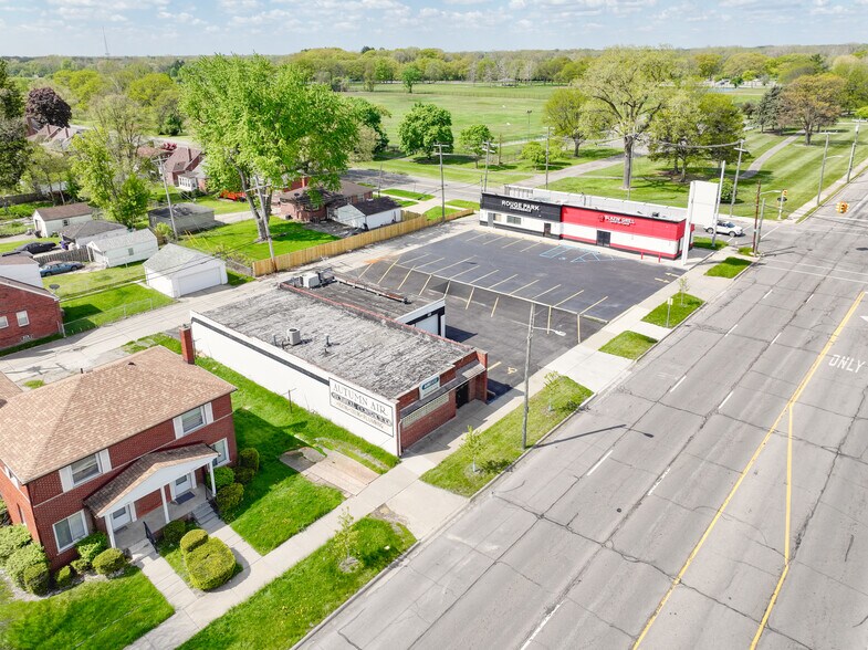 More Photos Of 20825 Plymouth Rd, Detroit Medical For Sale