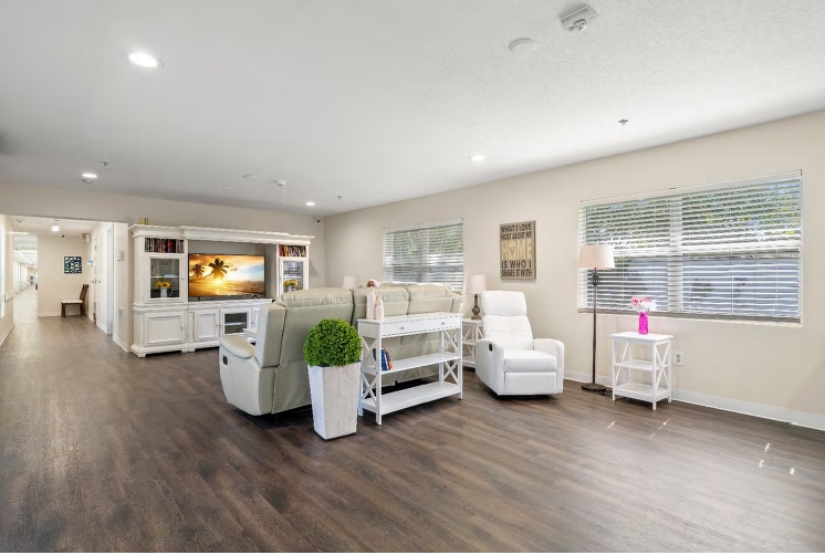 More Photos Of 8207 Forest City Rd, Orlando Assisted Living For Sale