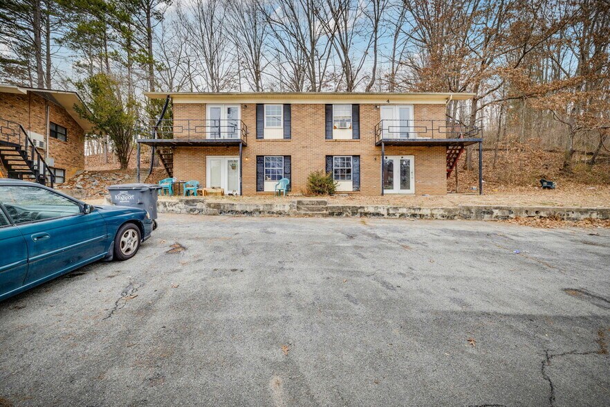 More Photos Of 908 Chadwick Dr, Kingsport Apartments For Sale