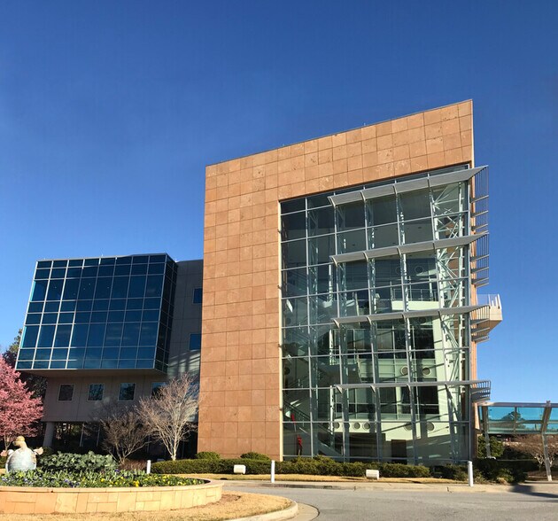 More Photos Of 6285 Barfield Rd NE, Atlanta Office For Lease