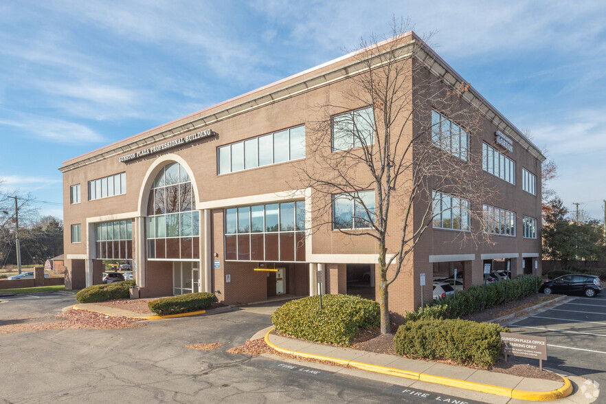 Primary Photo Of 7764 Armistead Rd, Lorton Medical For Lease