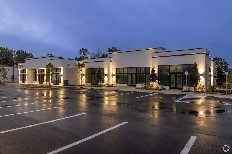 More Photos Of 11222 E Tamiami Trl, Naples Freestanding For Lease