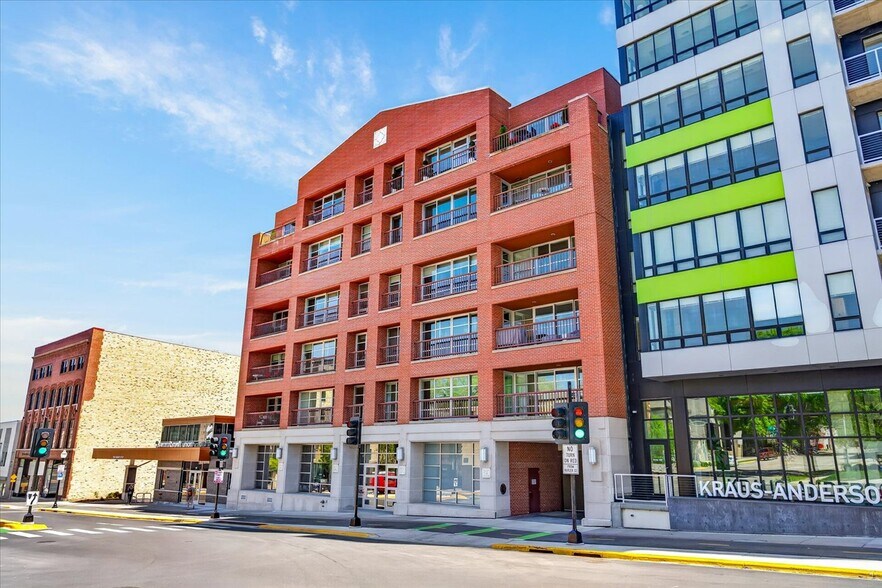 More Photos Of 155 E Wilson St, Madison Office For Sale