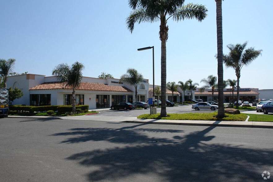 Primary Photo Of 2010-2070 Hacienda Dr, Vista Unknown For Lease