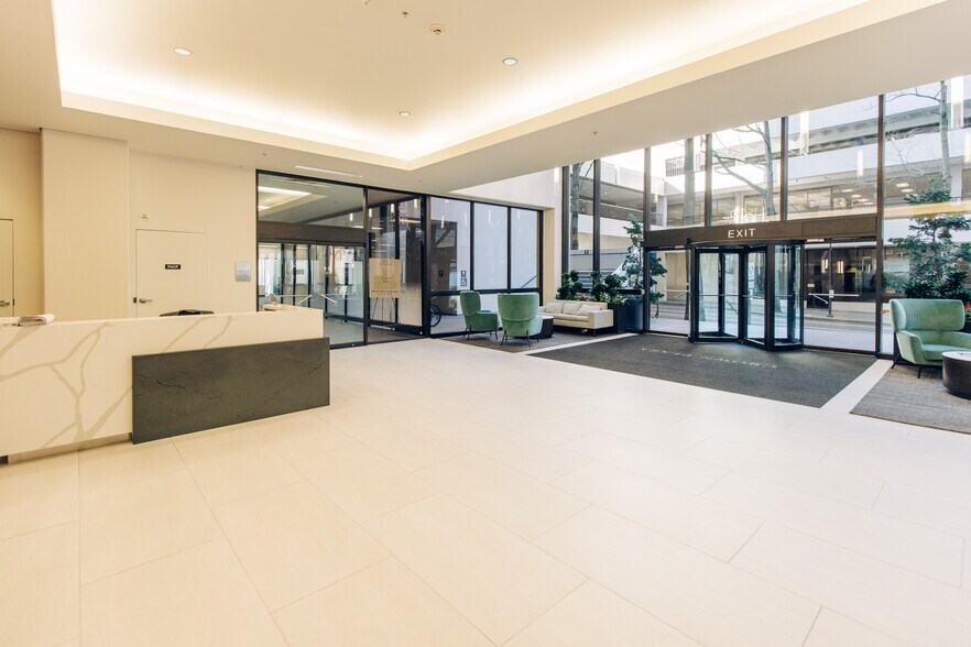 More Photos Of 1500 SW 1st Ave, Portland Office For Lease