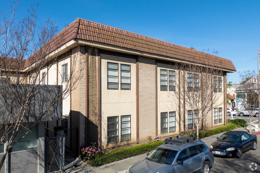 More Photos Of 303-325 W Joaquin Ave, San Leandro Loft Creative Space For Lease