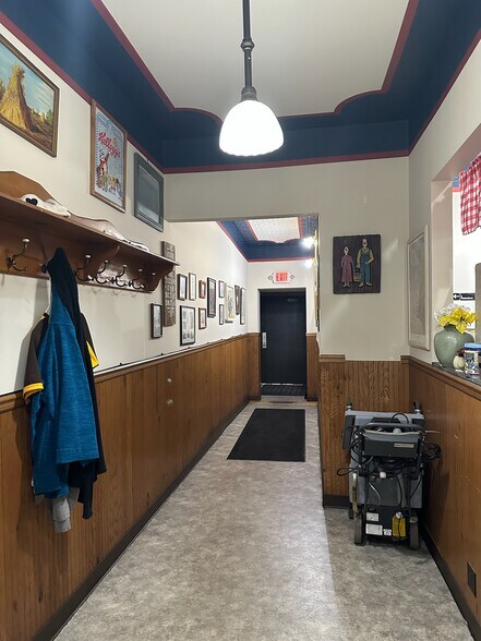 More Photos Of 108 N Phelps St, Decatur General Retail For Sale