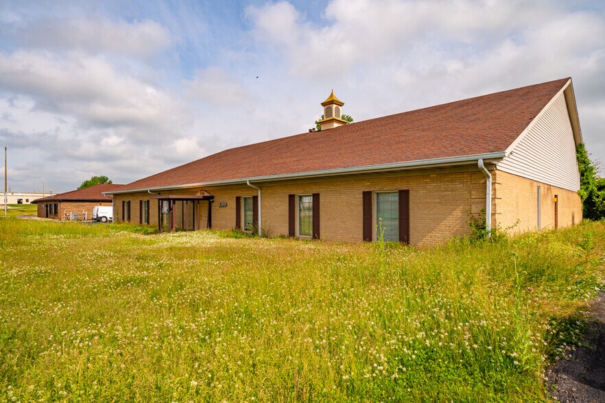 More Photos Of 3380 Successful Way, Dayton Office For Sale