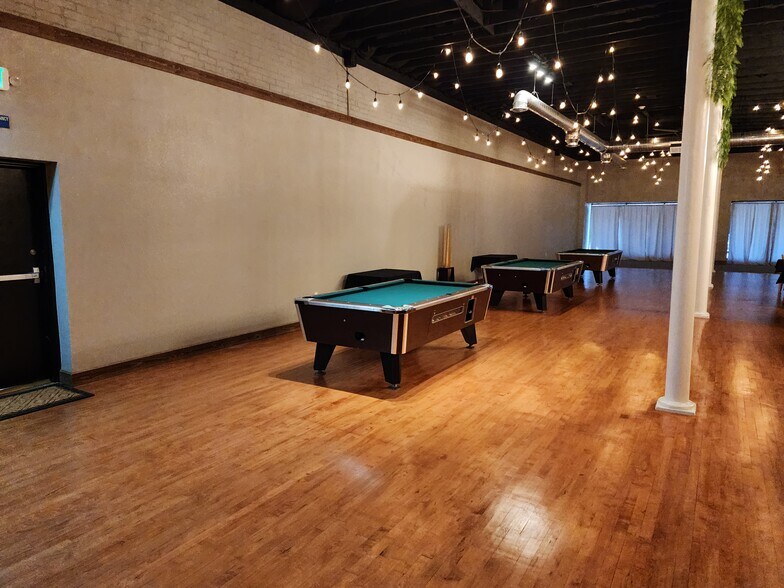 More Photos Of 142-144 N K St, Tulare Restaurant For Sale