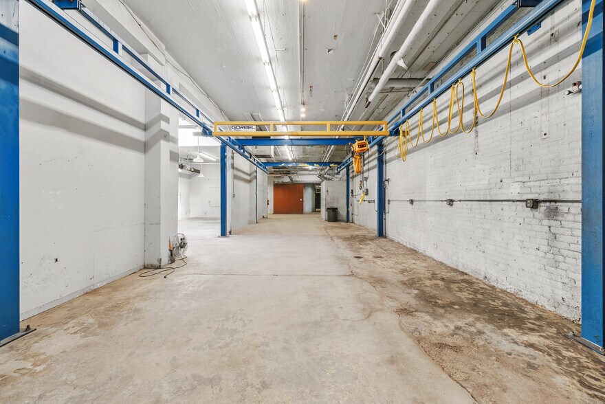 More Photos Of 292 Walnut St, Saint Paul Manufacturing For Lease