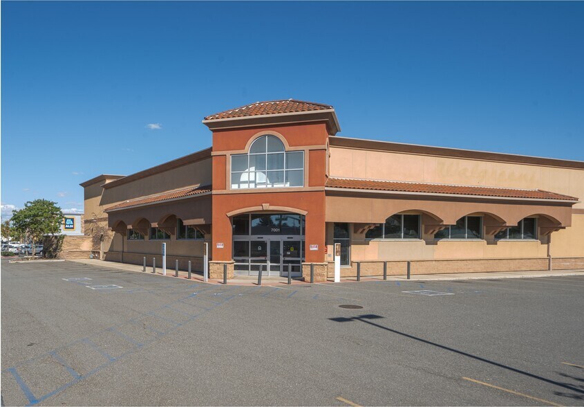More Photos Of 7001 Westminster Blvd, Westminster Drugstore For Lease