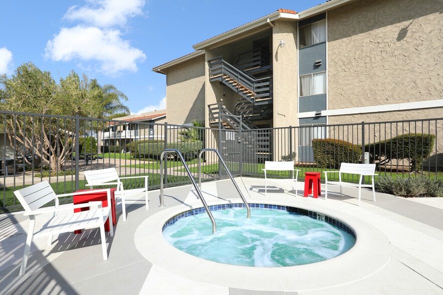More Photos Of 2400-2444 Alvarado St, Oxnard Apartments For Sale